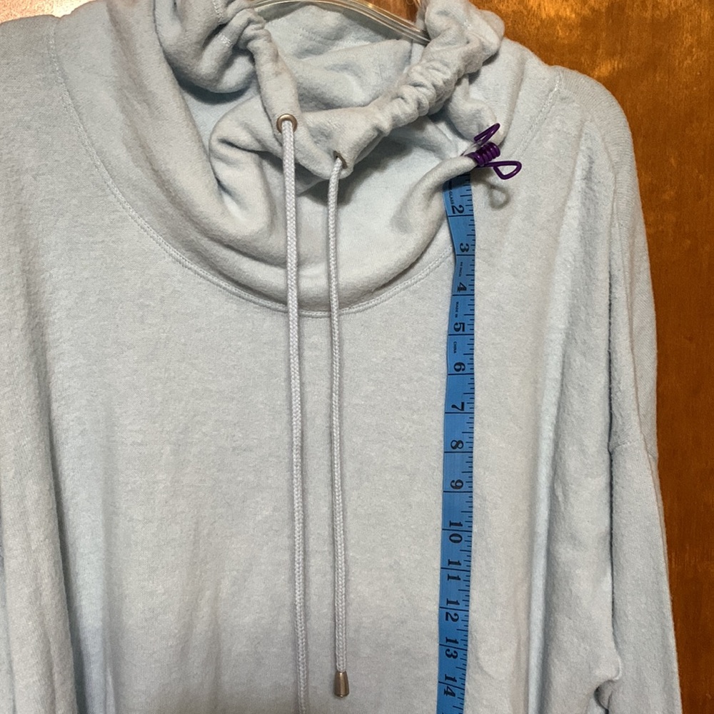 RUBY RD. WOMAN -Blue ,large neck line , fuzzy pullover. 🆕 - Picture 8 of 12